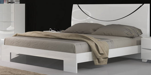 Aria Bed
